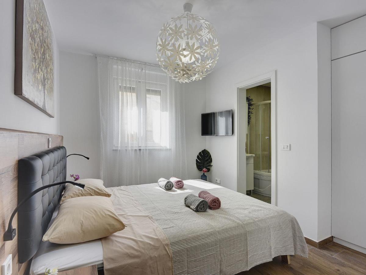 Villa Noemi By Interhome Ližnjan Εξωτερικό φωτογραφία