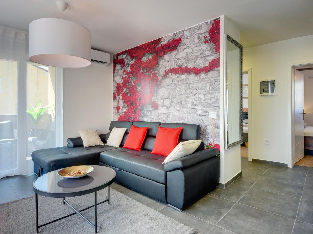 Villa Noemi By Interhome Ližnjan Εξωτερικό φωτογραφία